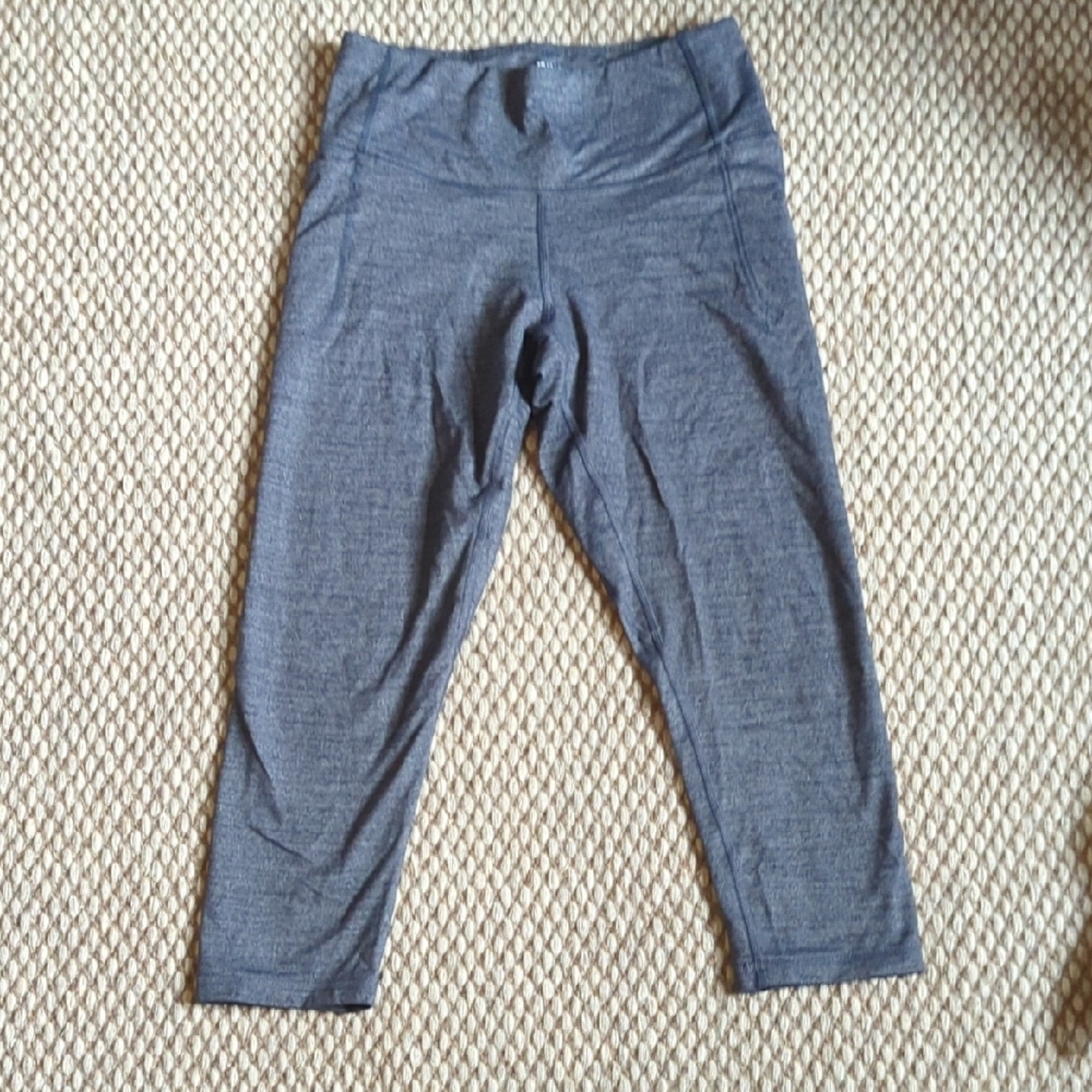 Under Armour Heathered Gray Leggings